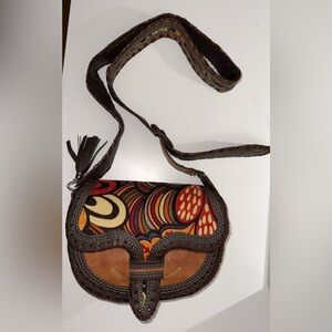 Colombian Handmade Leather Crossbody Bag – Brown